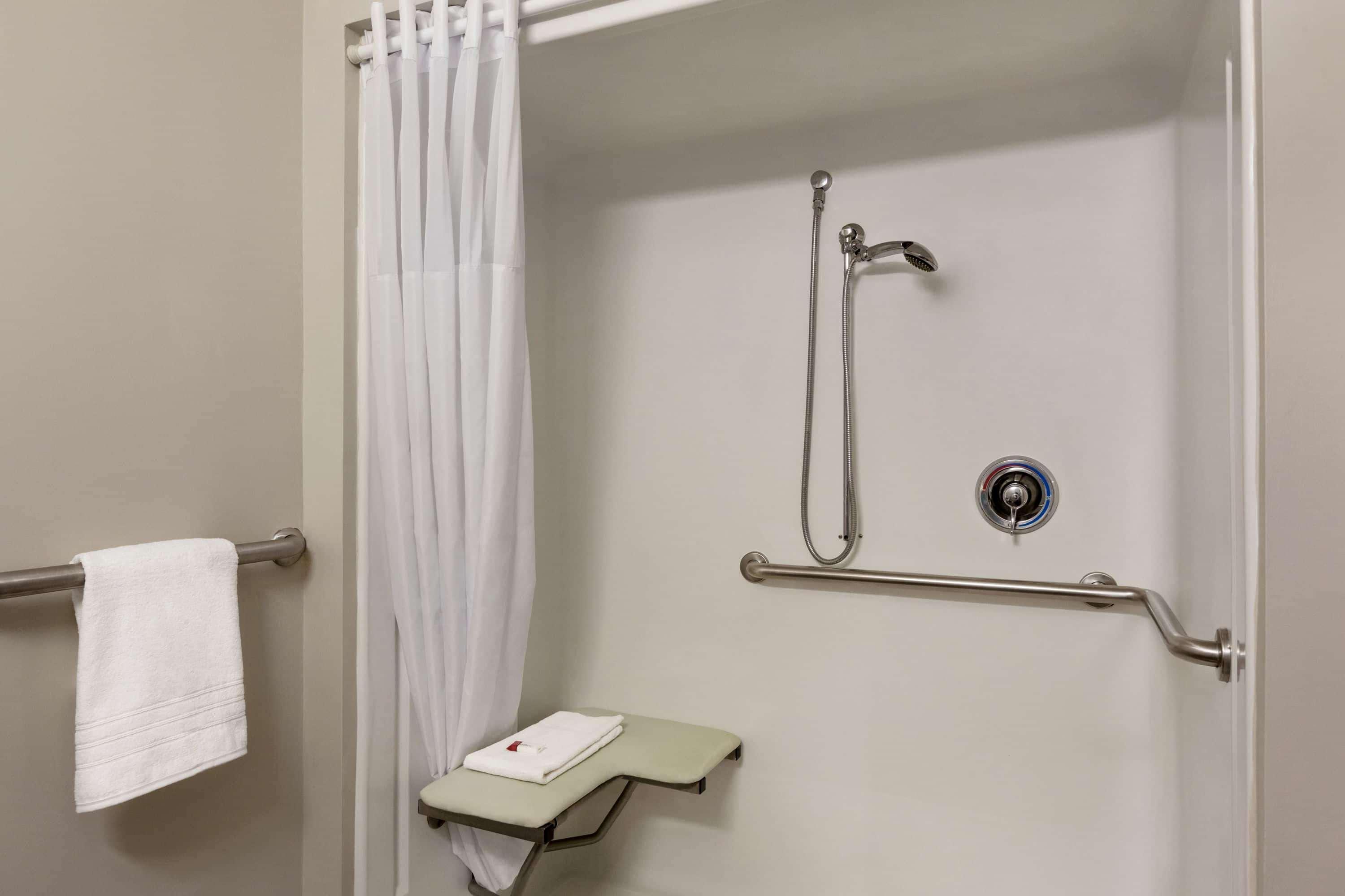 Microtel Inn & Suites By Wyndham Tifton Extérieur photo