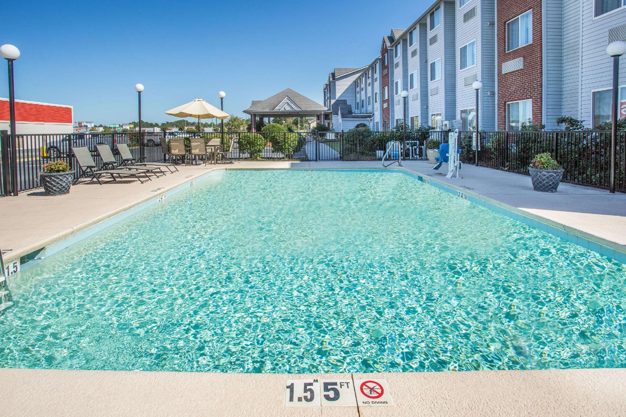 Microtel Inn & Suites By Wyndham Tifton Extérieur photo