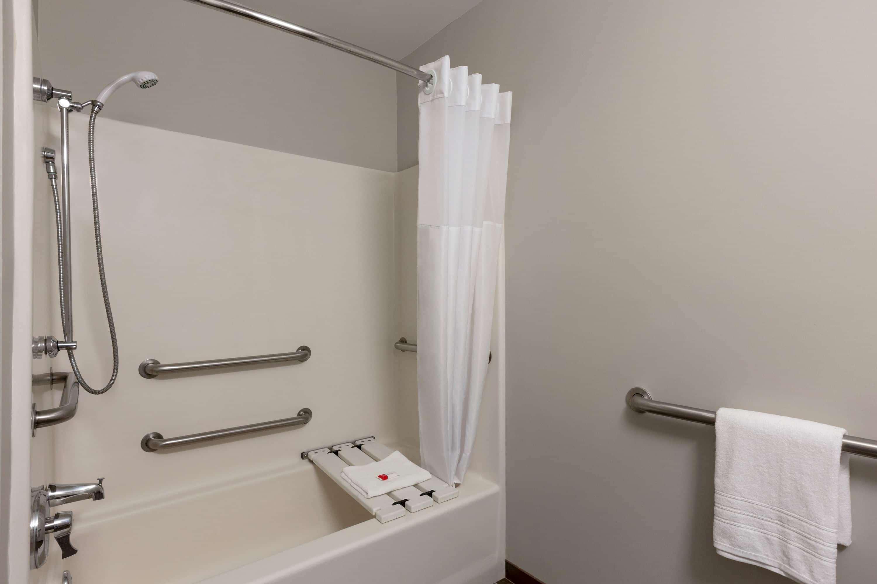 Microtel Inn & Suites By Wyndham Tifton Extérieur photo
